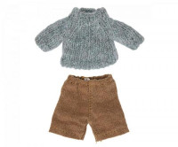 Knitted_sweater_and_pants_for_big_brother_1