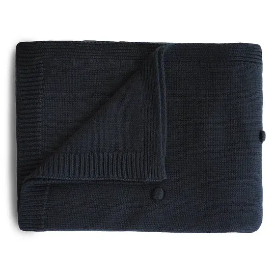 Blanket_Dots_Dark_Navy_