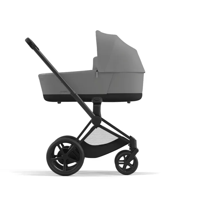 E_Priam_4_Black_chassis_en_Mirage_Grey_bekleding__3
