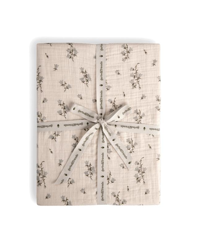 Muslin_Fitted_Sheet_Junior__Bluebell_