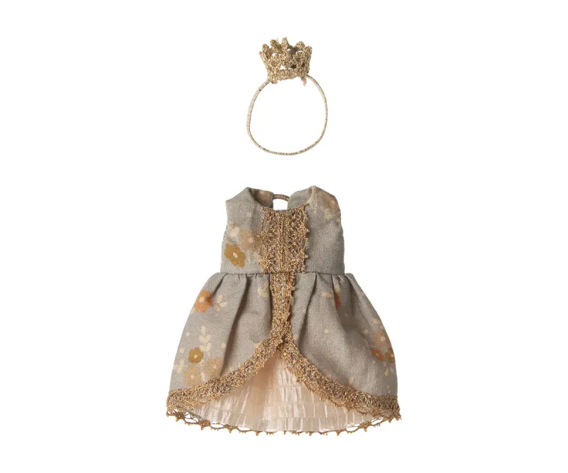 Princess_dress__Big_sister_mouse_