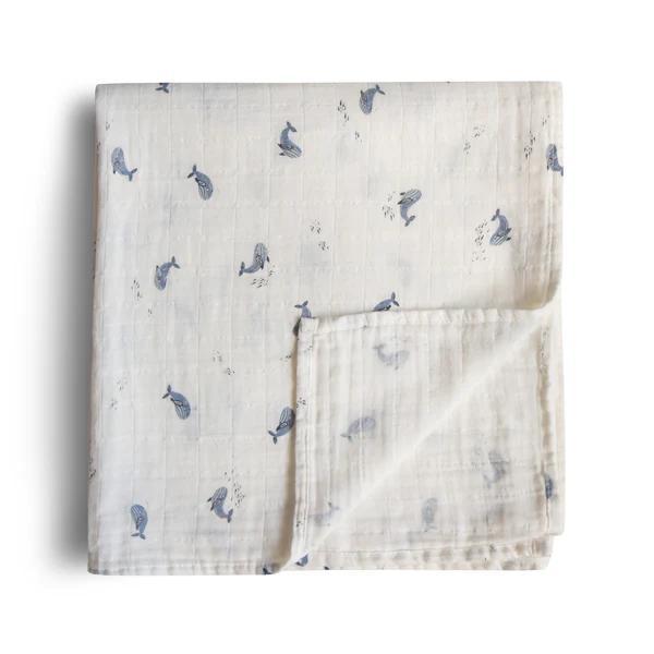 Swaddle_Whales_