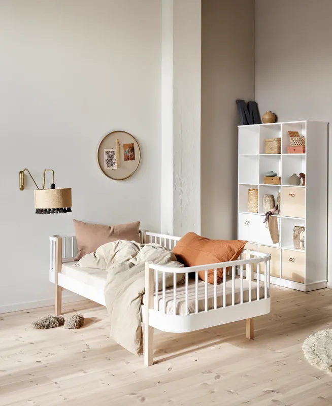 Wood_Bed_original_60x200_white_oak_Wit_1