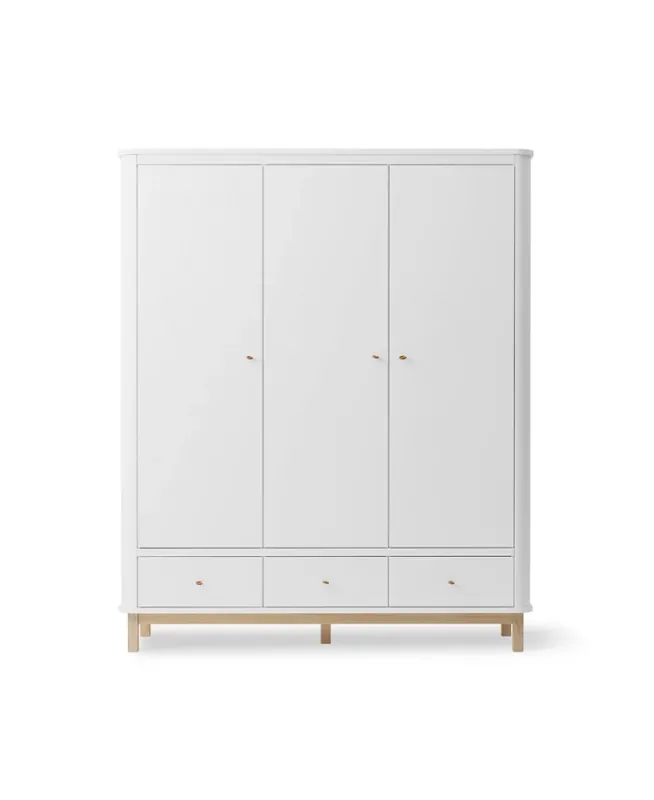 Wood_wardrobe_3_doors_white_oak_Wit_3