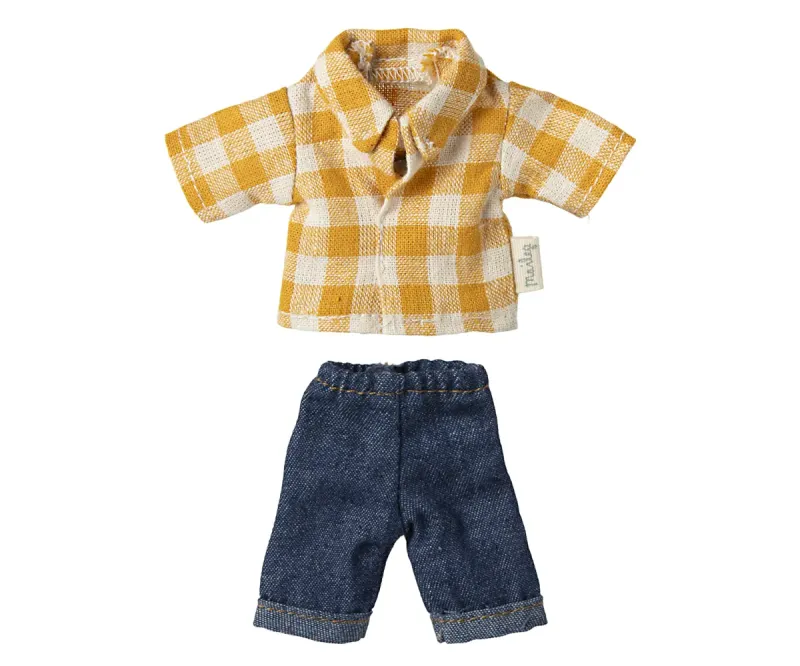 Yellow_checked_shirt_and_pants__Dad_mouse_