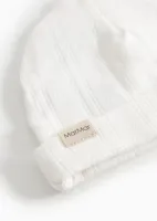 Aiko_Gentle_White_Wit_4