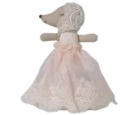 Baby_mouse_in_gown___Powder__2