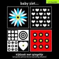 Baby_ziet__Kijkboek_met_spiegeltje_