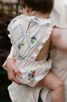 Jacinthe_Baby_Romper_Wit_1