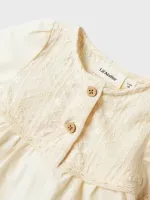 Loose_Shirt_Creme_9