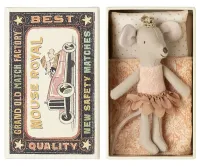 Princess_mouse__Little_sister_in_matchbox__1