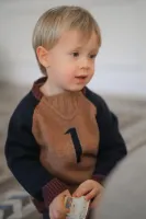 Sweater_Bruin_17