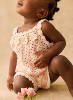 Top_and_Bloomer_Lary_Roze_1