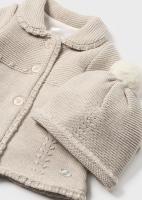 Tricot_coat_and_hat_Bruin_1