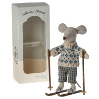 Winter_mouse_with_ski_set__Dad_1