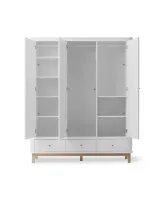Wood_wardrobe_3_doors_white_oak_Wit