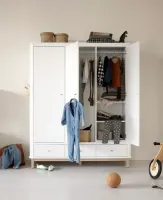 Wood_wardrobe_3_doors_white_oak_Wit_2