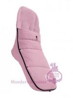 voetenzak_soft_pink_model_2020