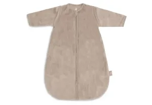 6_Slaapzak_met_afritsbare_mouw_Rond_60cm_Velvet_Milky_Coffee_