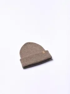 Beanie_Bruin_1