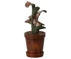 Flower_pot_with_plant_