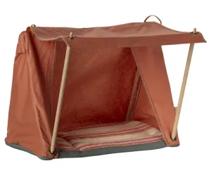 Happy_camper_tent__Mouse__1