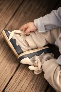 Pluksel_Sneakers___Striped_Groen