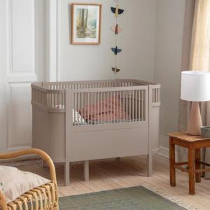 Sebra_Kili_baby_en_junior_ledikant_Jetty_Beige_met_classic_matras_1